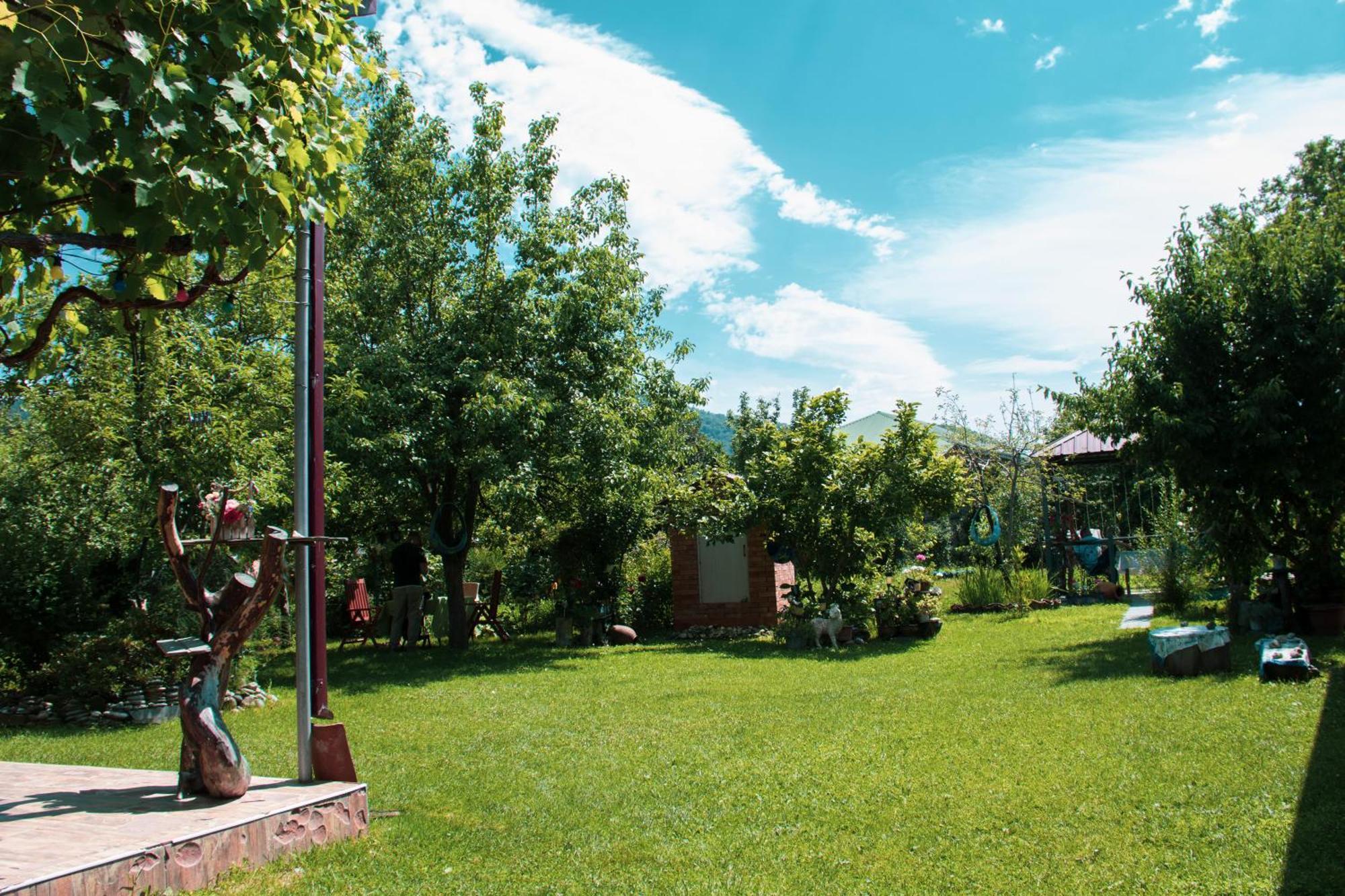 Guest House Melissa Duisi Buitenkant foto